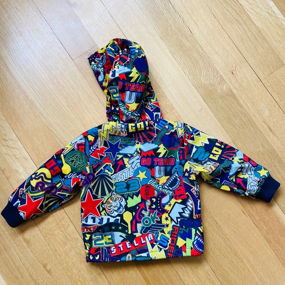Stella McCartney Kids Comic Puffer Jacket - Picture 2 of 6